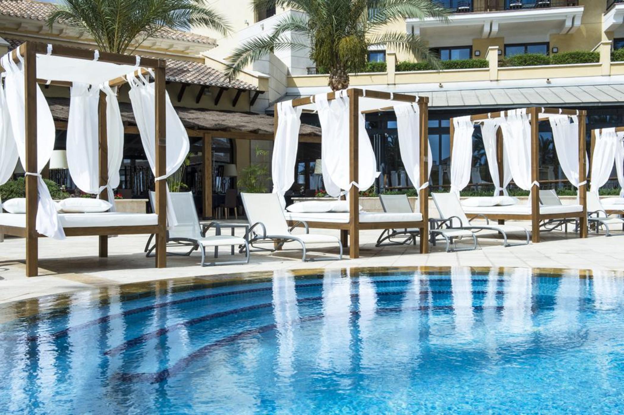 Ona Mar Menor Golf & Spa Torre-Pacheco Exterior photo The swimming pool at the Four Seasons Hotel